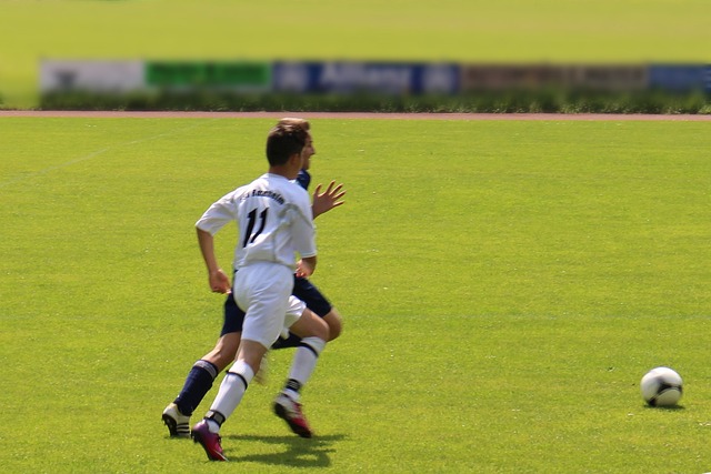 错失绝平机会，帕罗特补时阶段勺子点球打飞